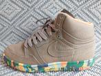 Nike Court Force High Khaki 44, Gedragen, Ophalen of Verzenden, Sneakers of Gympen, Nike