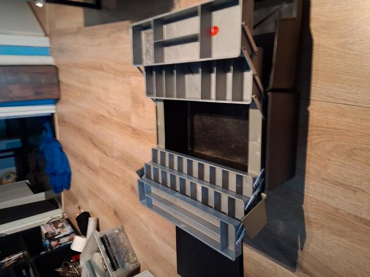 Mooie grote vis koffer, Watersport en Boten, Hengelsport | Algemeen, Zo goed als nieuw, Ophalen of Verzenden