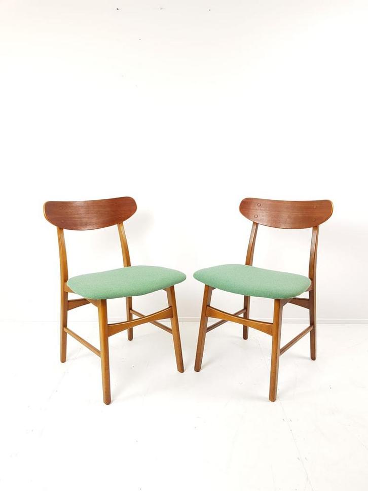 2 Deense farstrup eetkamer stoelen teak ploegstof, Verzamelen, Retro, Huis en Inrichting, Verzenden