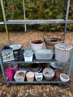 een grote partij bloempotten, Tuin en Terras, Bloempotten, Ophalen, Rond, Nieuw, Aardewerk