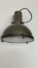 Wand lamp grijs metaal 35,00 euro per stuk, Ophalen of Verzenden, Zo goed als nieuw, Metaal, Minder dan 50 cm