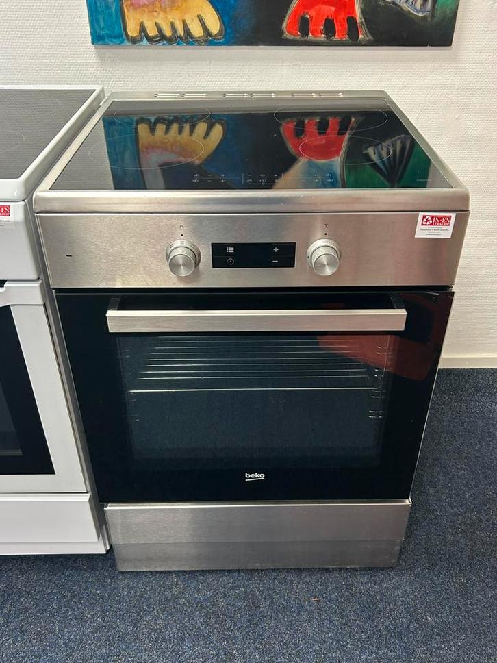 Beko inductiefornuis incl garantie&bezorgen, Witgoed en Apparatuur, Fornuizen, Zo goed als nieuw, Vrijstaand, Inductie, 4 kookzones