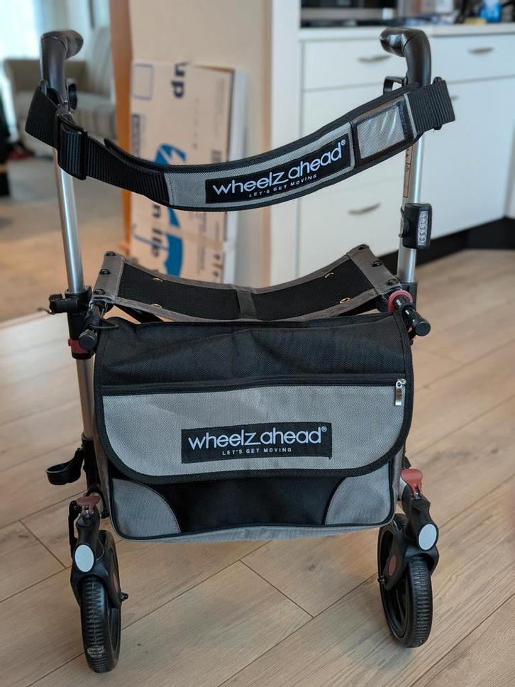 Wheelz Ahead opvouwbare Rollator, Diversen, Rollators, Zo goed als nieuw, Lichtgewicht, Ophalen