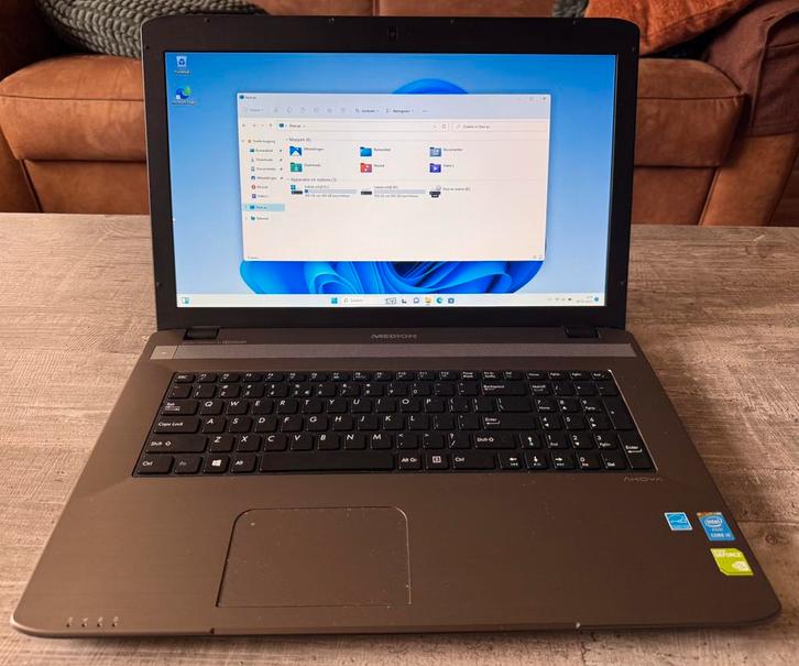Medion Akoya laptop P7632 - 17 inch, i5, SSD+HDD - Prima!, Computers en Software, Windows Laptops, Zo goed als nieuw, 17 inch of meer