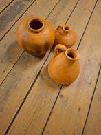 Twee kruiken plus vaas terracotta gemerkt, Ophalen, Zo goed als nieuw, Aardewerk of Porselein, Minder dan 50 cm