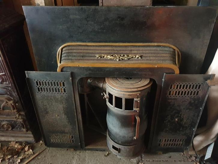 Openhaard kolenkacheltje achter deurtjes, Huis en Inrichting, Kachels, Gebruikt, Inbouw, Houtkachel, Overige brandstoffen, Ophalen of Verzenden