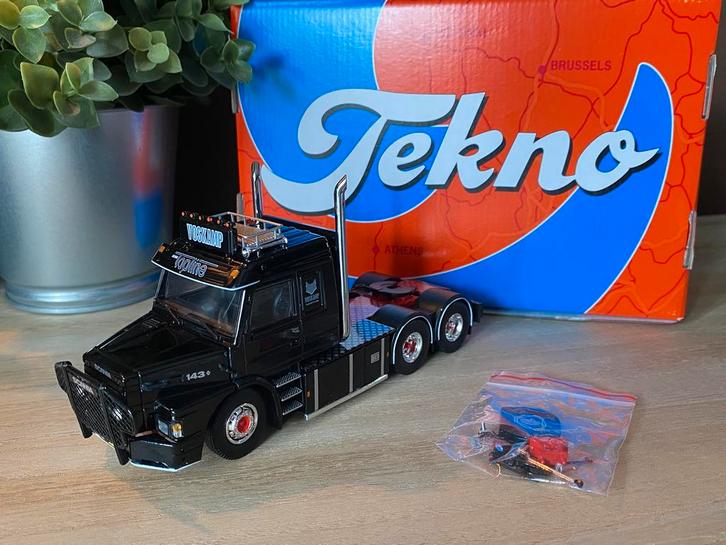 Tekno Scania 143 Voskamp Truckstyling, Hobby en Vrije tijd, Modelauto's | 1:50, Nieuw, Bus of Vrachtwagen, Tekno, Ophalen of Verzenden