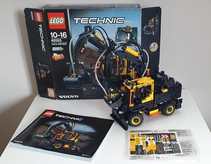 Lego Technic Volvo EW160E 42053, Kinderen en Baby's, Speelgoed | Duplo en Lego, Zo goed als nieuw, Lego, Ophalen of Verzenden