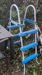 Zwembad trap gratis af te halen, Ophalen, Gebruikt