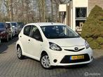 Toyota Aygo 1.0 VVT-i Comfort | Airco | Elek.pakket | NW APK, Voorwielaandrijving, Euro 5, Stof, Gebruikt