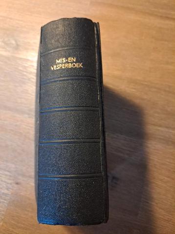 Mis- en Vesperboek (1938) - Latijns-Nederlands beschikbaar voor biedingen