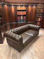 Chesterfield -westminder Handgemaakt in Engeland, Ophalen, Gosemengelsstraat, Info@chesterfieldjunkie.nl, Driepersoons