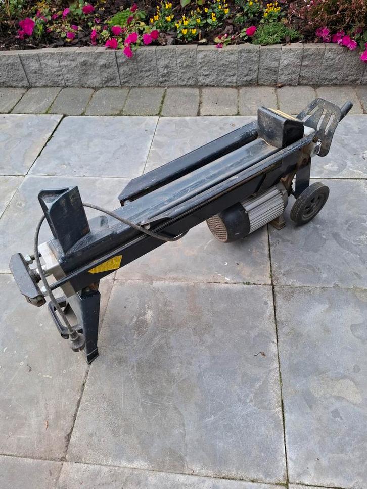 Lumag HOS 5A Houtklover - Elektrisch, Tuin en Terras, Kloofmachines, Gebruikt, Liggend, Elektrisch, Ophalen