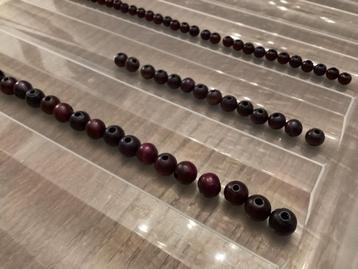 Houten kralen paars gemeleerd 69 stuks beschikbaar voor biedingen