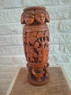 Handgesneden houten totem of vaas 39 cm hoog, Antiek en Kunst, Kunst | Beelden en Houtsnijwerken, Ophalen of Verzenden