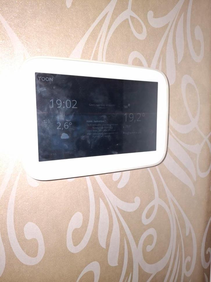 Geroote Toon thermostaat van Eneco, Doe-het-zelf en Verbouw, Thermostaten, Gebruikt, Slimme thermostaat, Ophalen of Verzenden