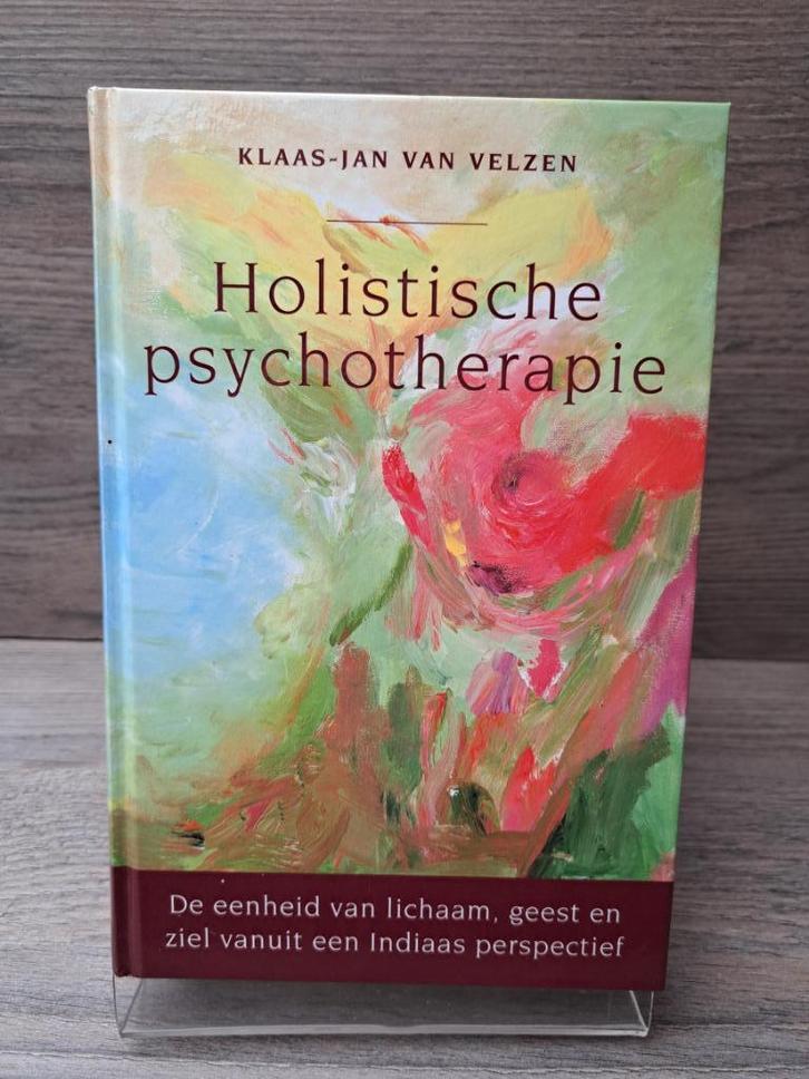 Holistische psychotherapie / de eenheid van lichaam, geest, Boeken, Esoterie en Spiritualiteit, Zo goed als nieuw, Overige typen