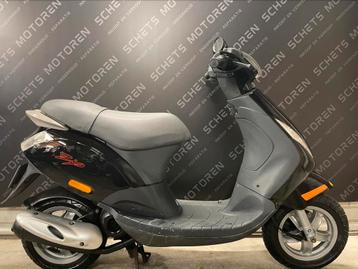 Piaggio Zip 2T 2005 | 1e eigenaar | Nette staat! | beschikbaar voor biedingen