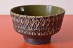 Grote retro vintage sgraffito berkenbast bloempot met voet, Ophalen of Verzenden