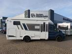 Carado T338 ED25, Caravans en Kamperen, Automaat, Standaard zit, Ford, Luifel