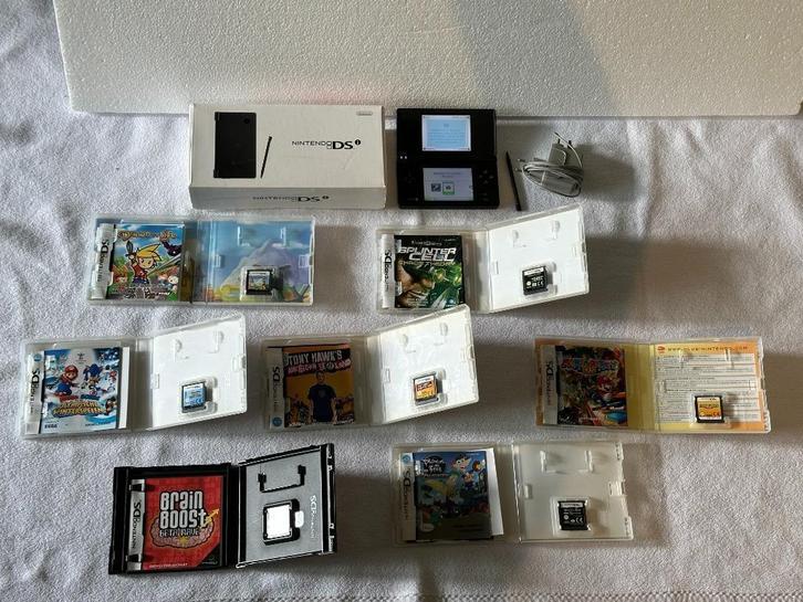 Nintendo DS Met 7 x Games, Spelcomputers en Games, Spelcomputers | Nintendo DS, Zo goed als nieuw, DS Lite, Met games, Ophalen of Verzenden
