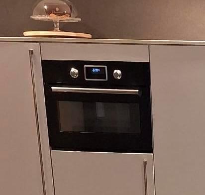 IKEA Smaksak combi oven / magnetrom, Witgoed en Apparatuur, Ovens, Zo goed als nieuw, Inbouw, Oven met grill, 45 tot 60 cm, 45 tot 60 cm