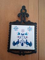 Vintage onderzetter. Gietijzer en tegel. Volkskunst. 24x13cm, Antiek en Kunst, Ophalen of Verzenden