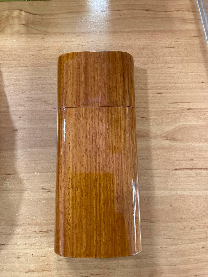Houten sigarenkoker voor 4 sigaren, Verzamelen, Rookartikelen, Aanstekers en Luciferdoosjes, Nieuw, Ophalen of Verzenden