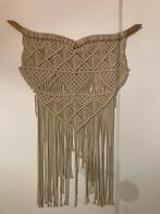 Grote macramé wandhanger, Huis en Inrichting, Woonaccessoires | Wanddecoraties, Ophalen of Verzenden, Zo goed als nieuw