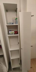 Twee badkamerkasten, waarvan één met spiegel, Ophalen, Modern, 150 tot 200 cm, 25 tot 50 cm