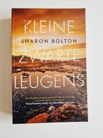 Thriller: Sharon Bolton - Kleine zwarte leugens, Ophalen of Verzenden, Zo goed als nieuw, Sharon Bolton, Nederland