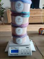 4 cakes van 250 gram Alison&Mae furry shimmer cake, Hobby en Vrije tijd, Ophalen of Verzenden, Nieuw, Breien of Haken, Wol of Garen