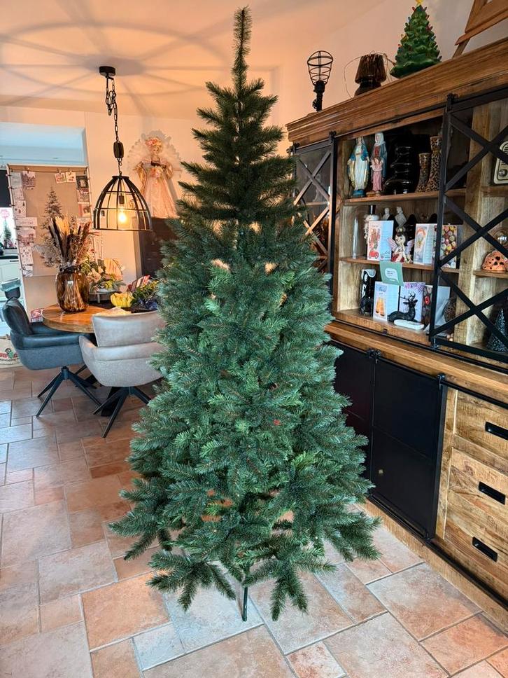 Prachtige Triumph kunst kerstboom {215cm} (ZGAN), Diversen, Kerst, Zo goed als nieuw, Ophalen