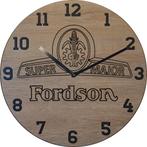Themaklok met een Fordson Super Major tractor logo, Ophalen of Verzenden, Nieuw, Wandklok