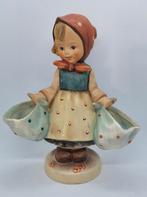 Goebel Hummel - 175 Mother's Darling, Ophalen of Verzenden, Gebruikt, Hummel