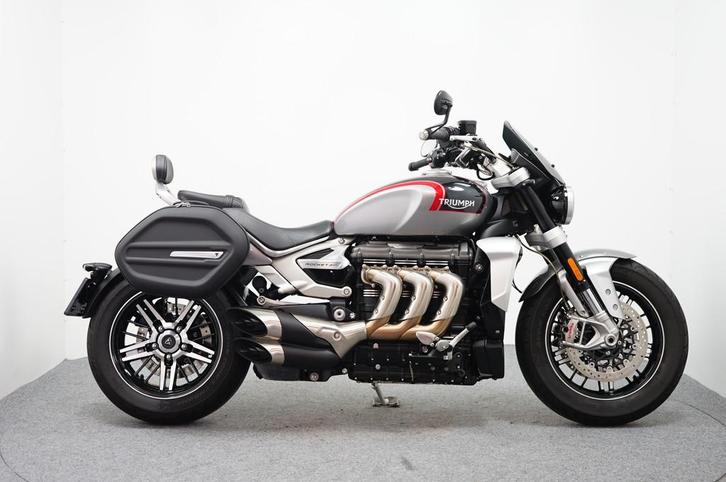 Triumph ROCKET 3 GT (bj 2020), Motoren, Motoren | Triumph, Bedrijf, Naked bike, meer dan 35 kW, ABS, Handvatverwarming, Traction Control