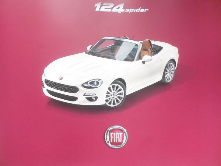 Fiat 124 Spider Brochure, Boeken, Auto's | Folders en Tijdschriften, Zo goed als nieuw, Overige merken, Ophalen of Verzenden