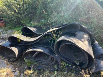 Rubberen matten - 4 stukken à 15 m - Ideale stalinrichting beschikbaar voor biedingen