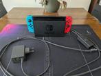 Nintendo Switch 2017 (Unpatched) + Dock, LAN-adapter en hoes, Spelcomputers en Games, Spelcomputers | Nintendo Switch, Ophalen