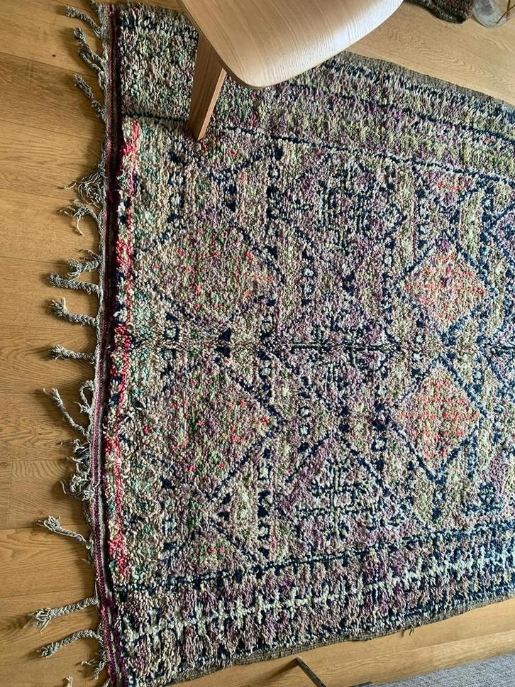 Mooi Marokaans handgemaakt Tapijt kleed, Huis en Inrichting, Stoffering | Tapijten en Kleden, Zo goed als nieuw, 200 cm of meer