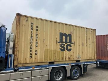 20 FT zeecontainer B kwaliteit evt. geleverd met kraan beschikbaar voor biedingen