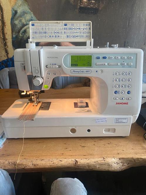 BORDUUR EN NAAIMACHINE  janome memory craft 6600 nagekeken, Hobby en Vrije tijd, Naaimachines en Toebehoren, Zo goed als nieuw