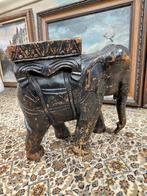 Houtsnijwerk,  houten olifant/ plantentafel, Ophalen of Verzenden