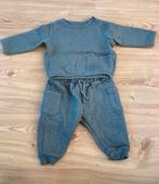 Stoere set met trui en broek jongenskleding - Maat 68, Kinderen en Baby's, Babykleding | Maat 68, C&A, Ophalen of Verzenden, Zo goed als nieuw