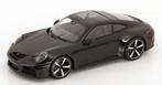 Porsche 911 (992) Carrera Coupe 2024 Zwart 1-18 Minichamps L, Hobby en Vrije tijd, Modelauto's | 1:18, Minichamps, Tschuiten@hotmail.com