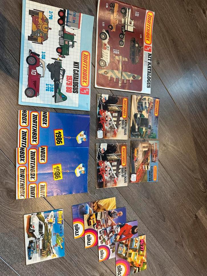 MOET WEG Matchbox & Siku Catalogi Collectie, Kinderen en Baby's, Speelgoed | Actiefiguren, Gebruikt, Ophalen of Verzenden