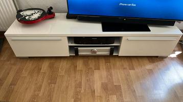 AAKIRKEBY TV Meubel Hoogglans Wit | Nette Staat | Stijlvol beschikbaar voor biedingen