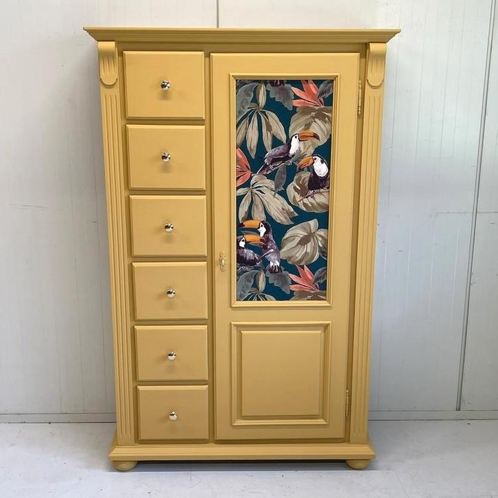 Restyle babykamer kledingkast okergeel Farrow&Ball hang leg, Kinderen en Baby's, Kinderkamer | Commodes en Kasten, Zo goed als nieuw