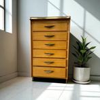 Vintage mini houten ladekast met formica blad, Kinderen en Baby's, Kinderkamer | Commodes en Kasten, Ophalen, Gebruikt, Minder dan 50 cm