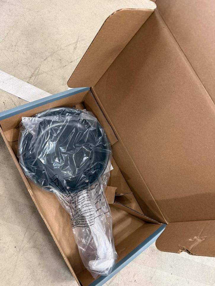 All-clad 8 inch fry pan non stick(zie beschrijving onderaan), Huis en Inrichting, Keuken | Potten en Pannen, Nieuw, Koekenpan of Braadpan